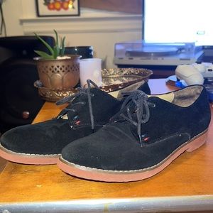 Tommy Hilfiger TWHONEYBEE-T Black Suede Leather Oxford